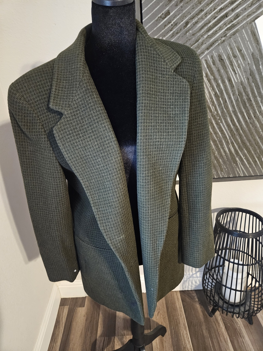 Harve Benard Olive Green Houndstooth Blazer